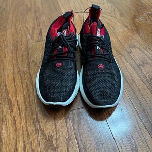 Marc Ecko Black and Red Athletic Shoes